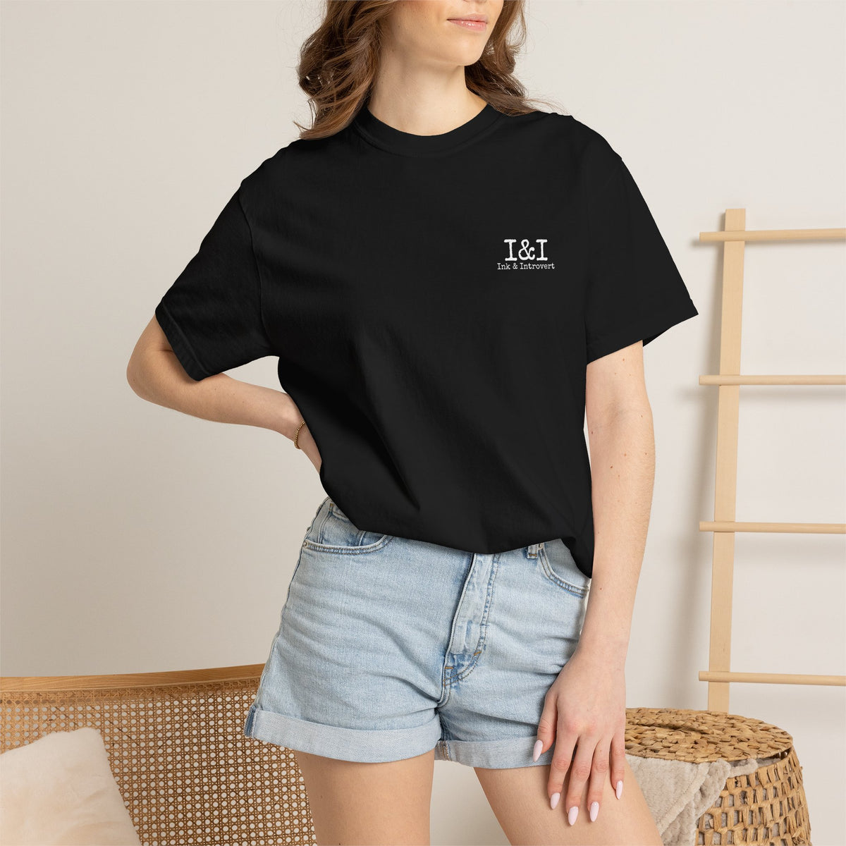The Chapter 32 Novel Tee (she version)